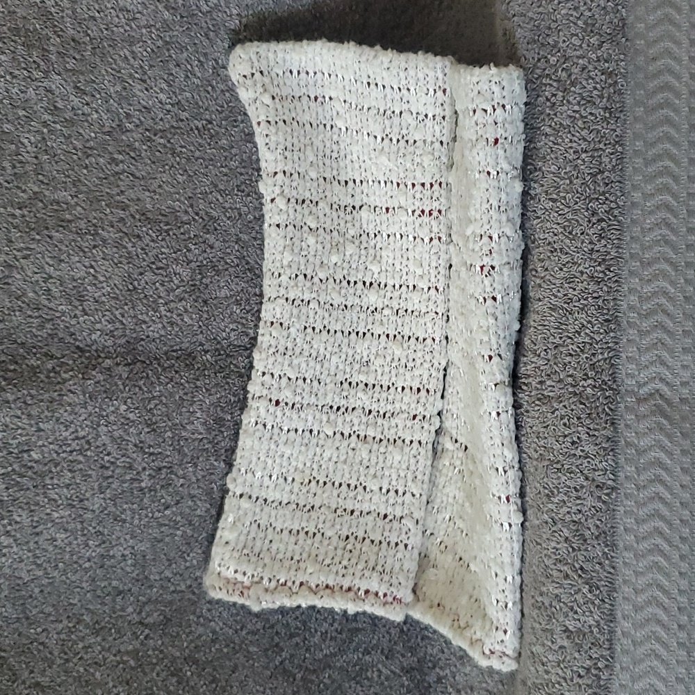 Wrist Stockings Threads by Cho-Cho